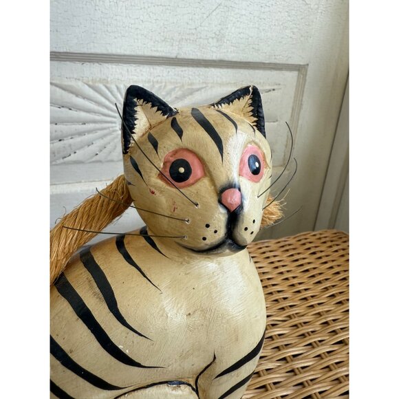 Vintage 90's Folk Art Wood Cat Yellow Black Stripes Jute Rope Tail - Picture 7 of 10
